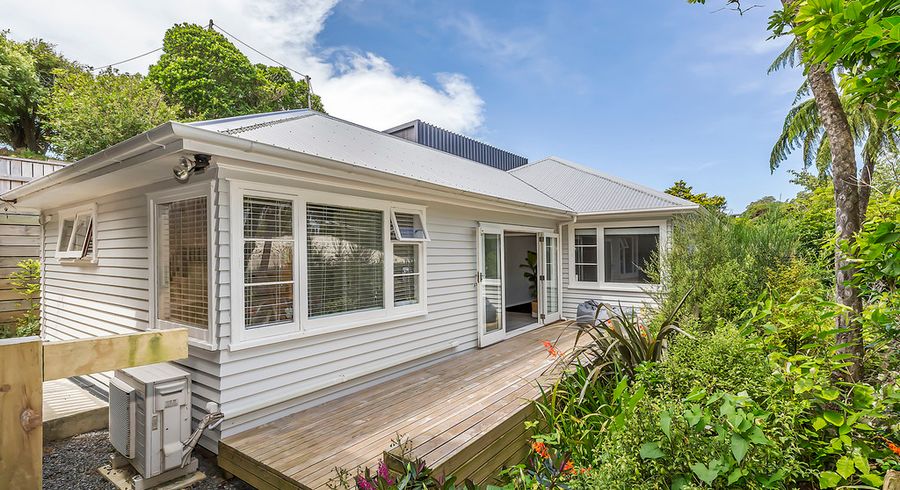  at 1 Orleans Street, Ngaio, Wellington