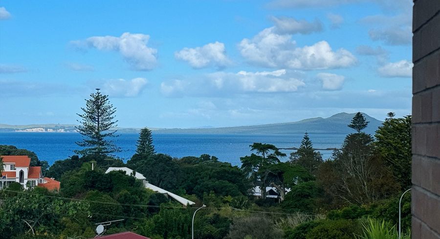  at 25 Sealy Road, Torbay, North Shore City, Auckland