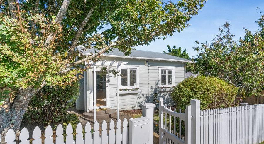  at 28B Fruitvale Road, New Lynn, Waitakere City, Auckland