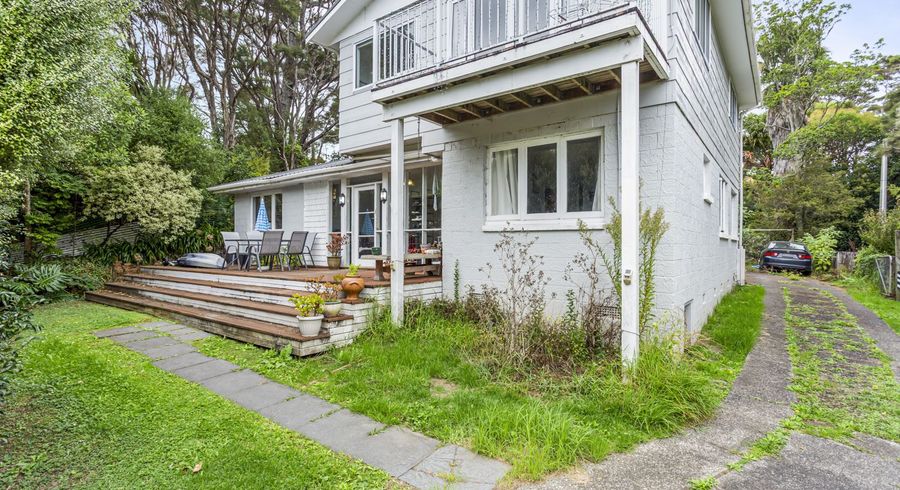  at 514 West Coast Road, Oratia, Waitakere City, Auckland