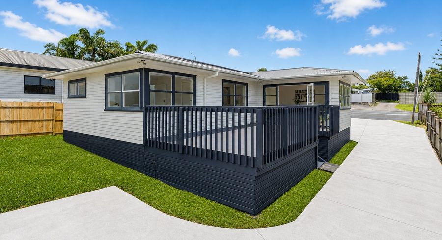  at 9 Oteha Valley Road, Northcross, North Shore City, Auckland
