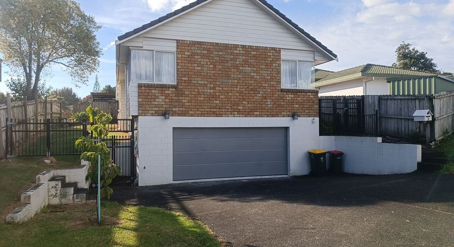  at 3 Jay Court, Botany Downs, Manukau City, Auckland