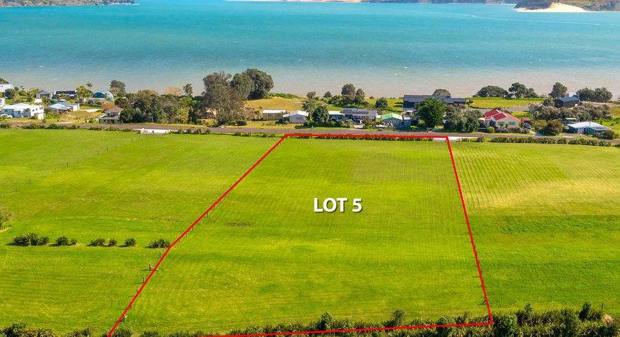  at 16 Koutu Point Road, Opononi, Far North, Northland