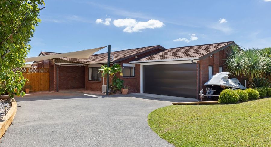  at 10 Eastridge Court, Northpark, Manukau City, Auckland