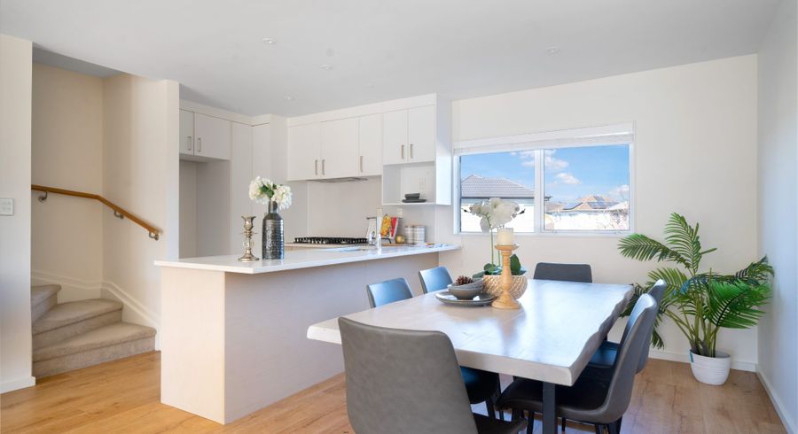  at 81 Bordeaux Parade, Te Atatu South, Waitakere City, Auckland
