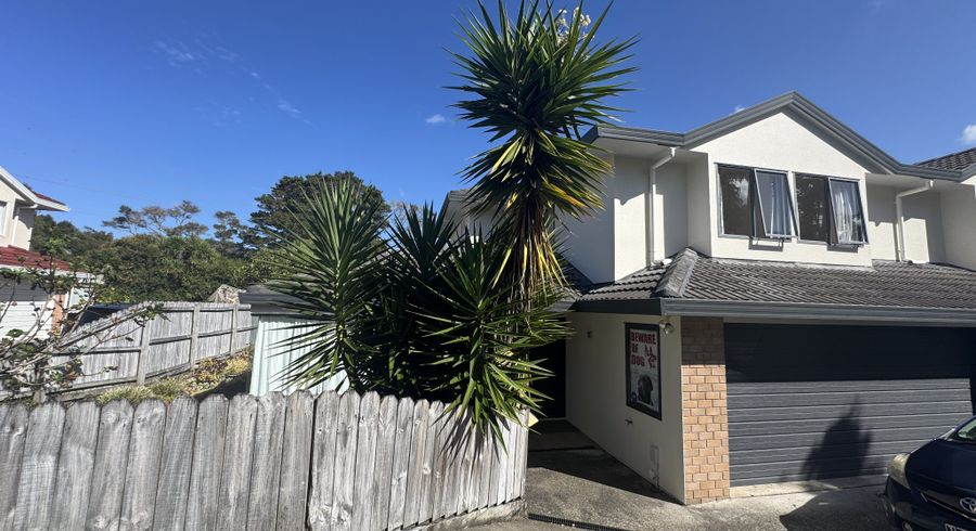  at 4/26 Roanoke Way, Albany, North Shore City, Auckland