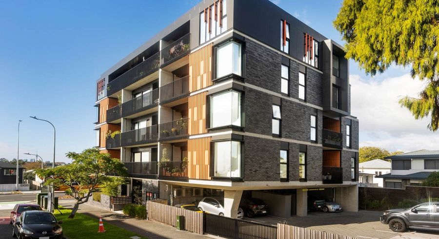  at 401/2 Miller Street, Point Chevalier, Auckland City, Auckland