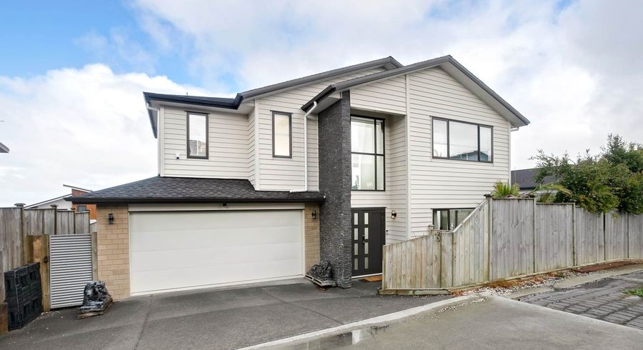  at 6/0 Hillsborough Road, Mount Roskill, Auckland