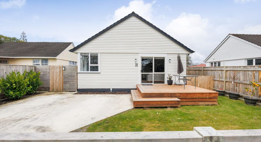  at 32 Leicester Street, Terrace End, Palmerston North, Manawatu / Whanganui