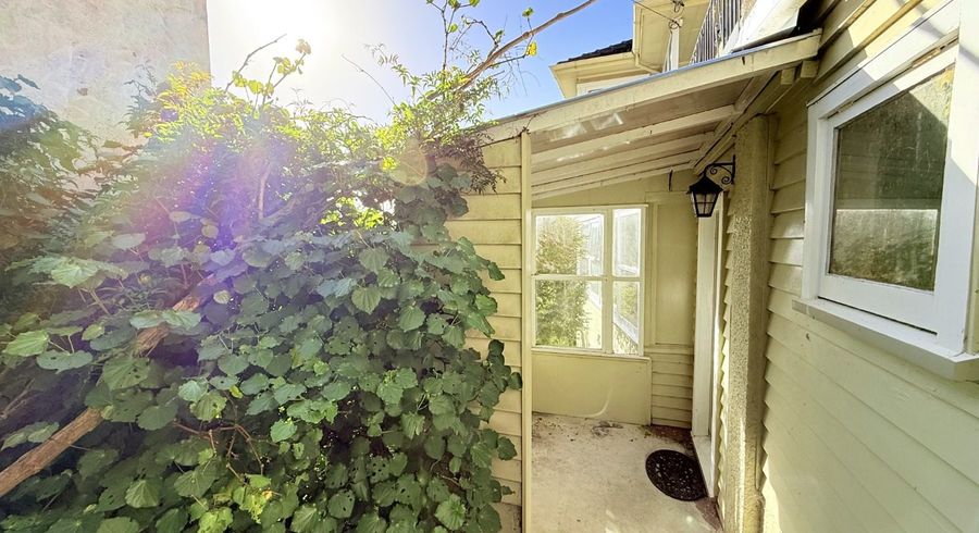  at 7B Waiteata Road, Kelburn, Wellington, Wellington