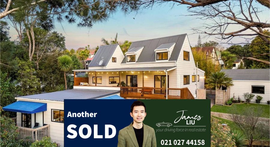  at 46A Houston Place, Bayview, Auckland