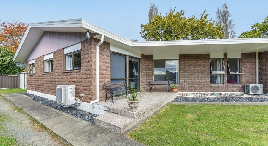 at 27 Browning Crescent, Stoke, Nelson, Nelson / Tasman