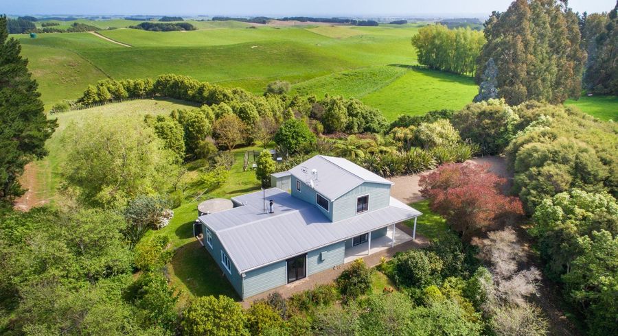  at 484 Finnis Road, Pohangina
