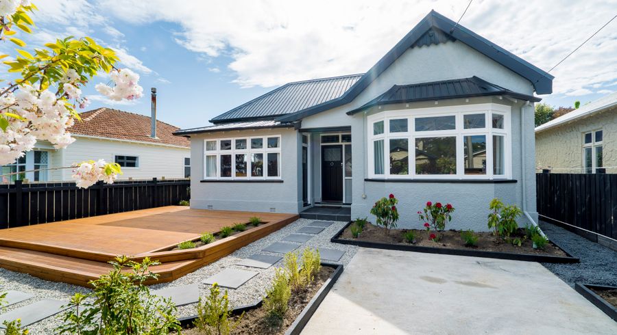  at 17 West Avenue, Saint Clair, Dunedin