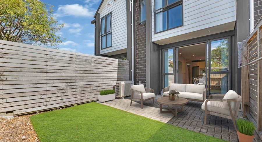  at 7/126 Canal Road, Avondale, Auckland City, Auckland