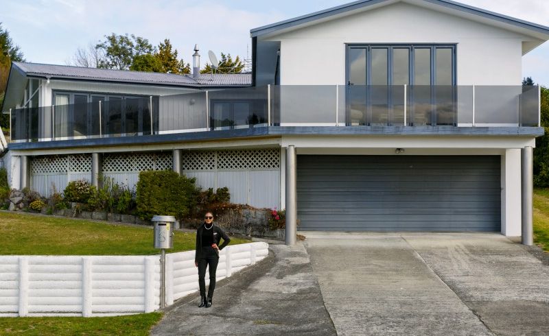  at 8 Scenic Heights, Acacia Bay, Taupō