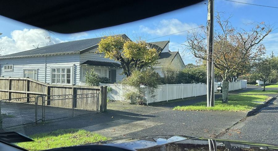  at 41 Tawera Road, Greenlane, Auckland City, Auckland