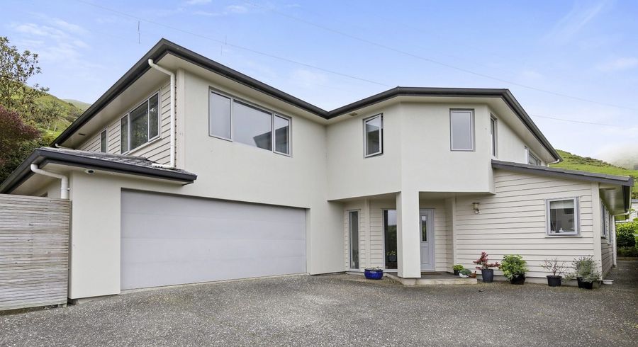  at 9 Yarnbrook Grove, Churton Park, Wellington, Wellington