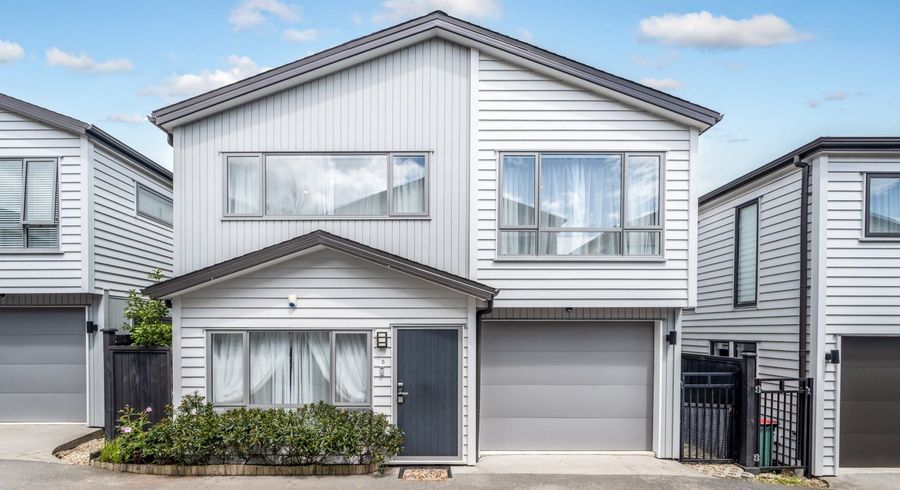  at 5 Waihanga Way, Bucklands Beach, Manukau City, Auckland