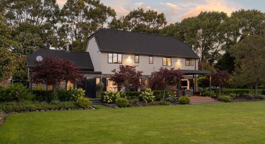  at 215 Sparks Road, Hoon Hay, Christchurch City, Canterbury