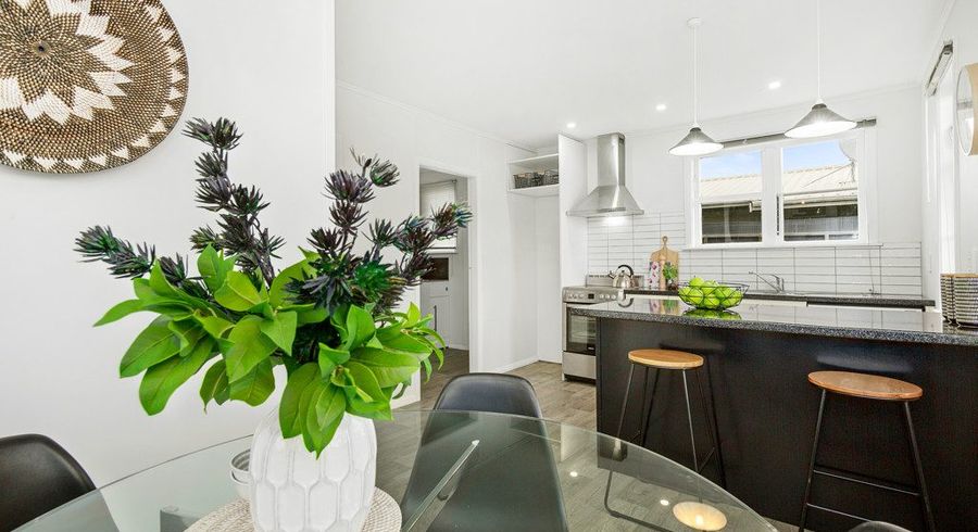  at 1/1 Strand Crescent, Naenae, Lower Hutt, Wellington