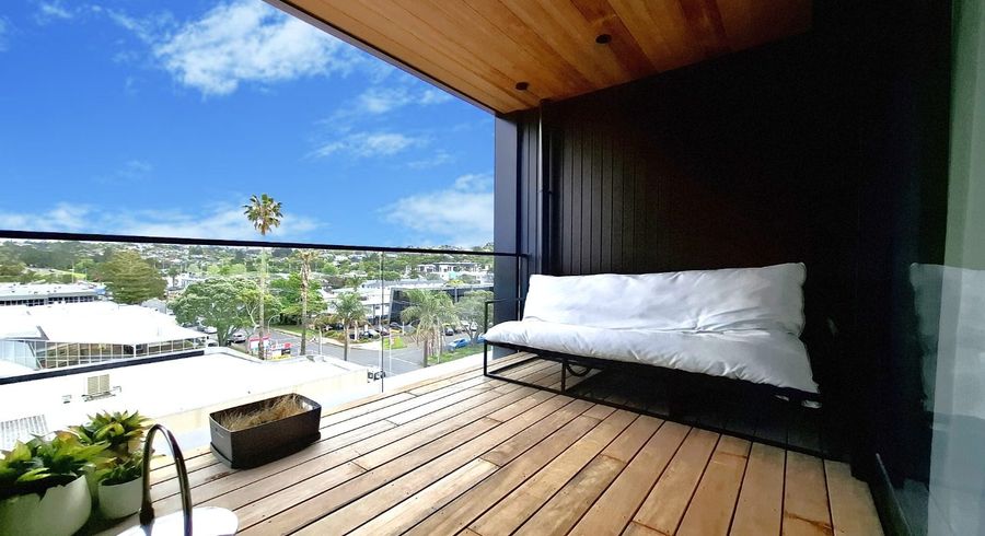  at 407/32 Anzac Road, Browns Bay, North Shore City, Auckland