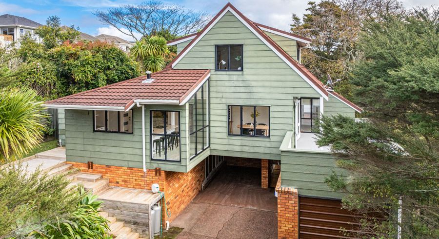  at 3 Tranquil Glade, Hillcrest, Auckland