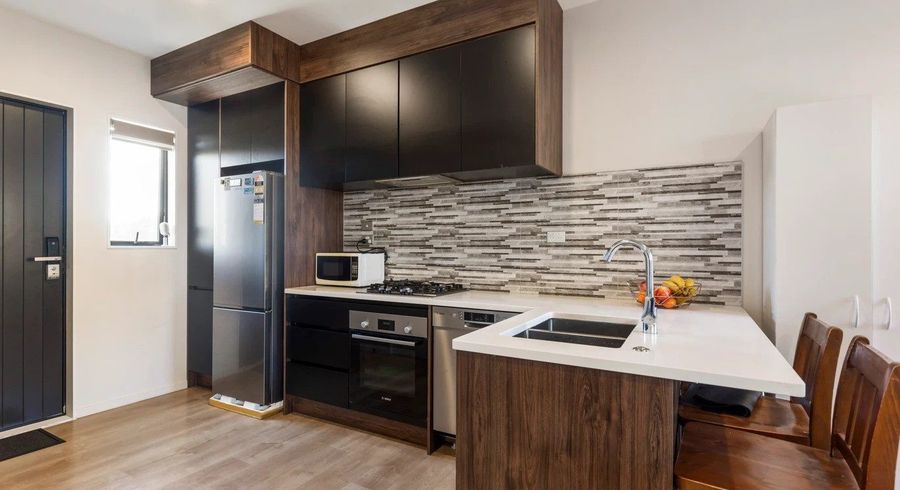  at 44 Picturesque Drive, Flat Bush, Manukau City, Auckland