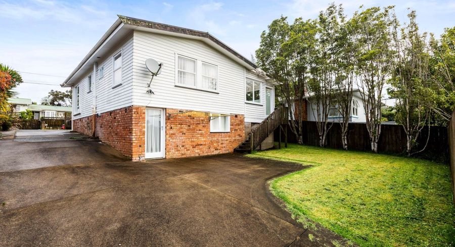  at 12 Paramu Avenue, Birkdale, North Shore City, Auckland