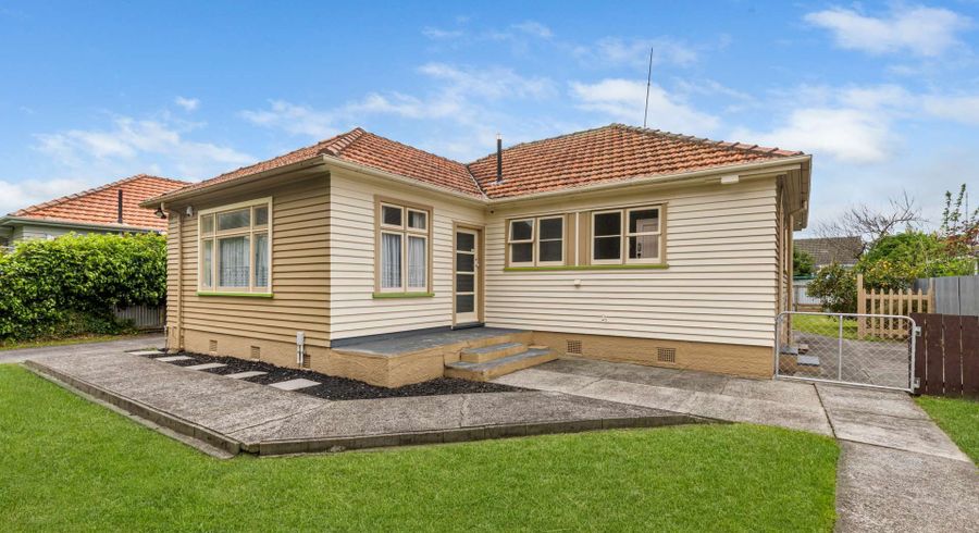  at 11 Wharenui Terrace, Roslyn, Palmerston North