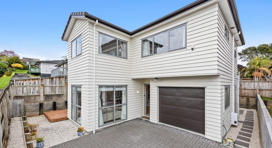  at 142C Prince Regent Drive, Half Moon Bay, Manukau City, Auckland