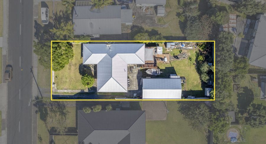  at 114 Wharf Road, Te Atatu Peninsula, Waitakere City, Auckland