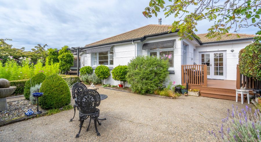  at 221 Chelmsford Street, Waverley, Invercargill