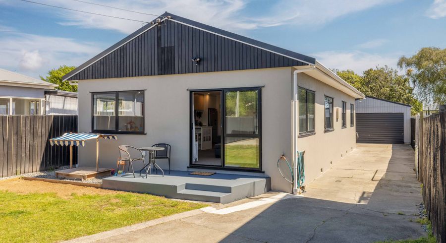  at 106 Bowhill Road, New Brighton, Christchurch