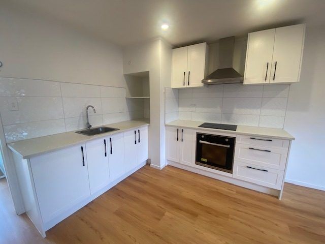  at 36 Pohutukawa Place, Ellerslie, Auckland