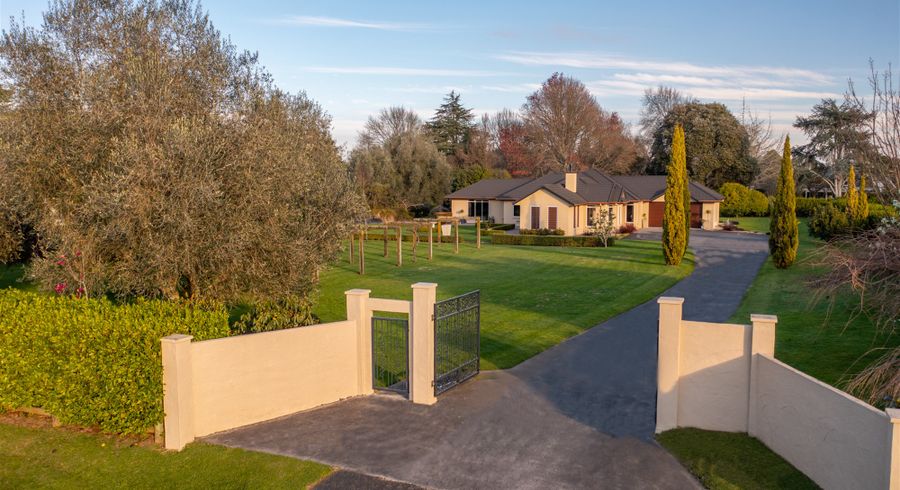  at 5 Meadowgreen Drive, Tamahere