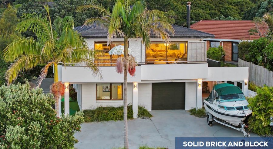  at 3 Elgin Place, Red Beach, Rodney, Auckland