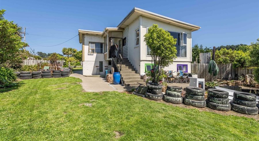  at 134 Mokomoko Road, Omaui