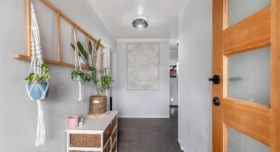  at 6 Hobbs Place, Westbrook, Palmerston North
