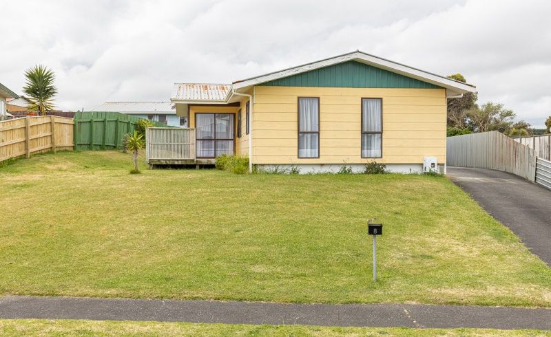  at 8 Karyn Street, Castlecliff, Whanganui