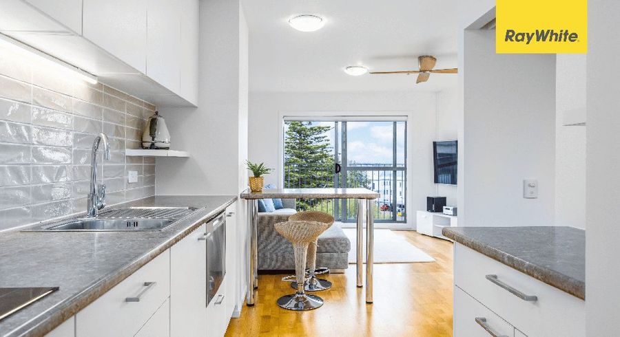  at 9D/18 Scotia Place, Auckland Central, Auckland