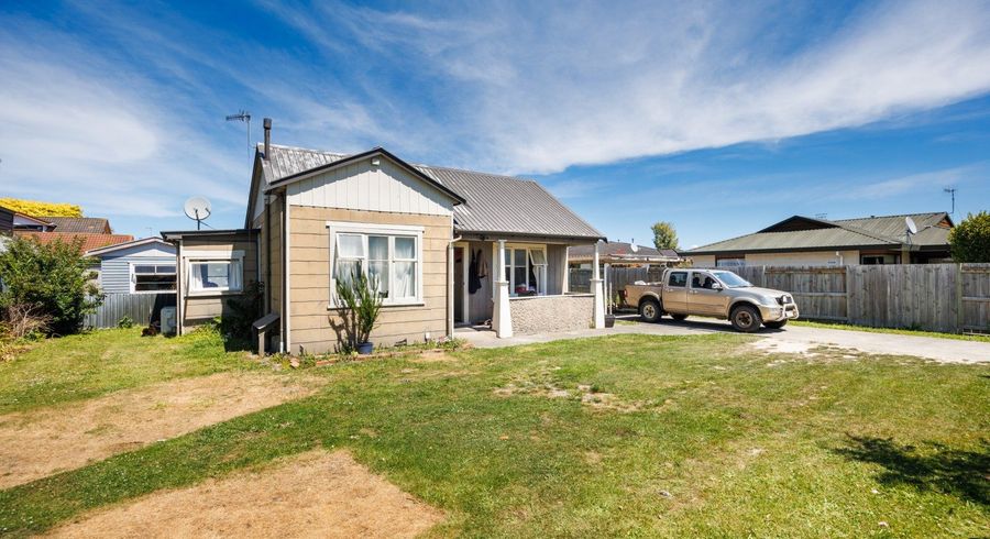  at 140 Ferguson Street, West End, Palmerston North