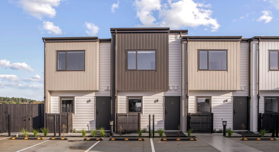  at 17/48 Moire Road, Massey, Waitakere City, Auckland