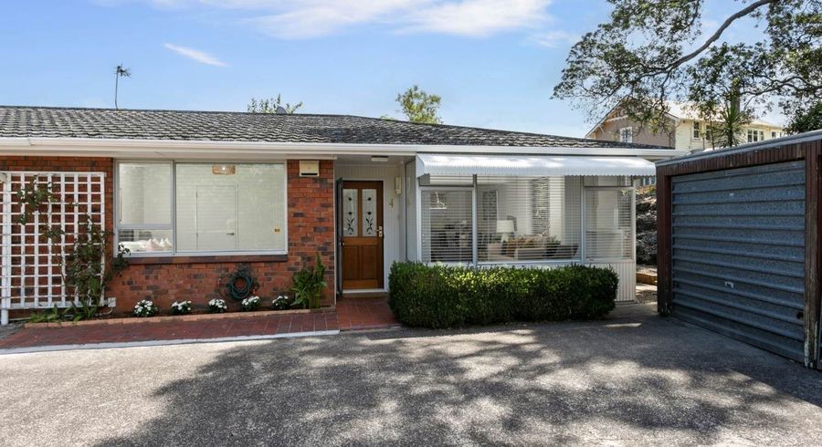  at 4/20 Poronui Street, Mount Eden, Auckland