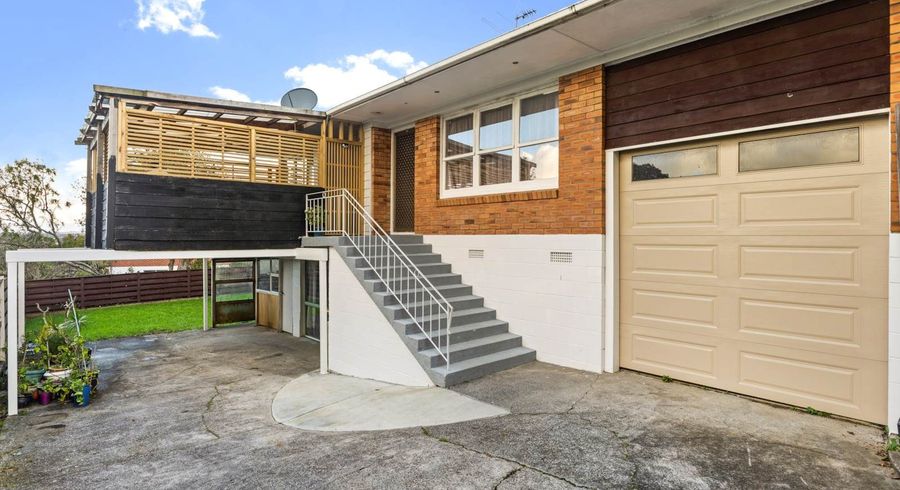  at 2/16 Udys Road, Pakuranga, Manukau City, Auckland