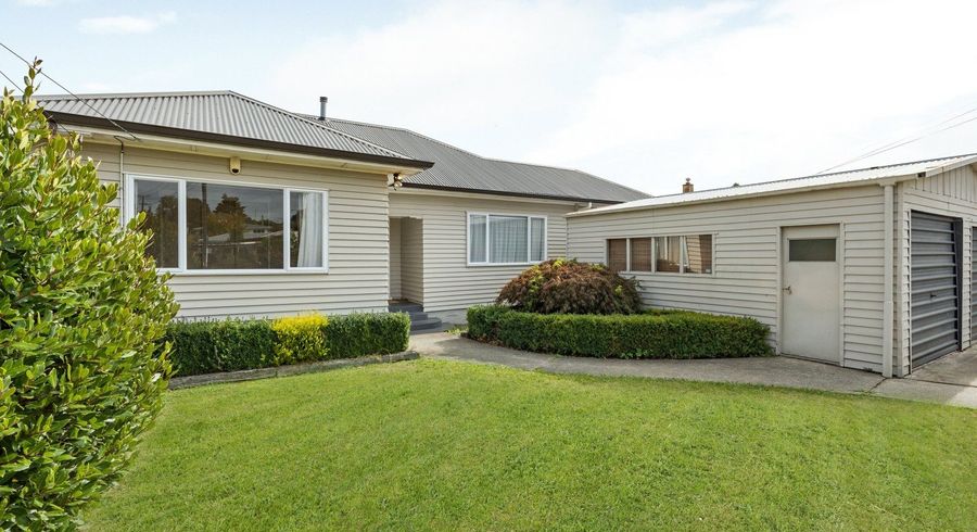  at 20 Bolmuir Road, Forest Lake, Hamilton, Waikato