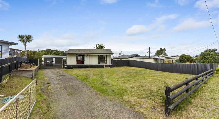  at 27 Ruanui Street, Himatangi, Manawatu, Manawatu / Whanganui