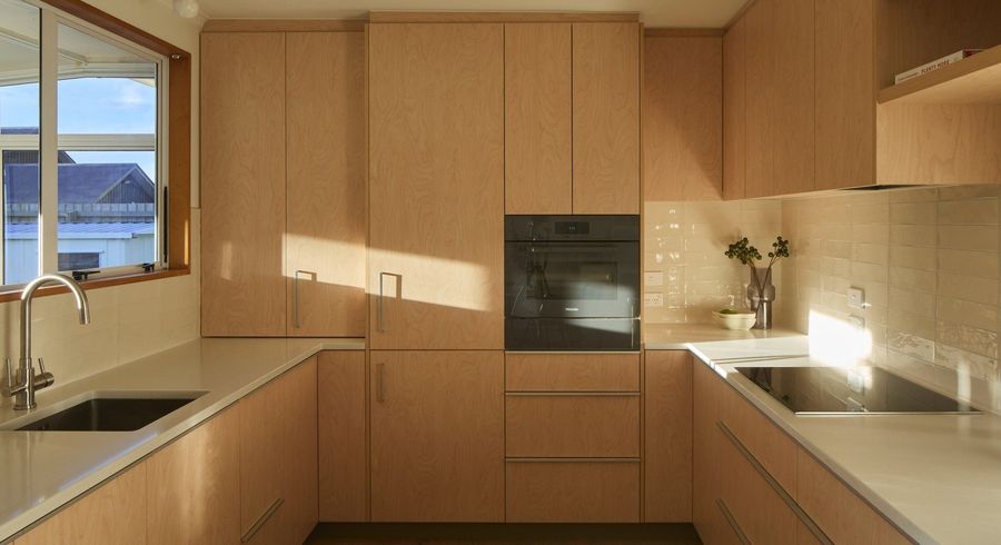  at 2/79 Wiggins Street, Sumner, Christchurch