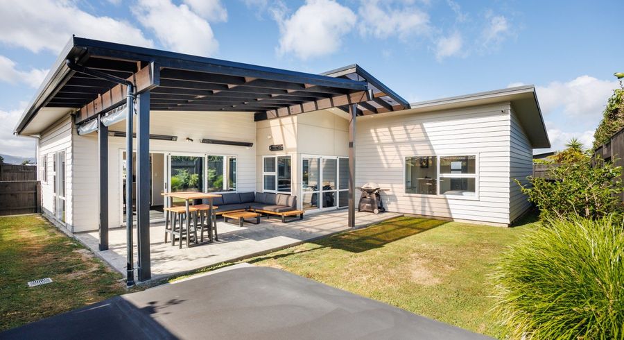  at 9 Lorenzo Place, Kelvin Grove, Palmerston North