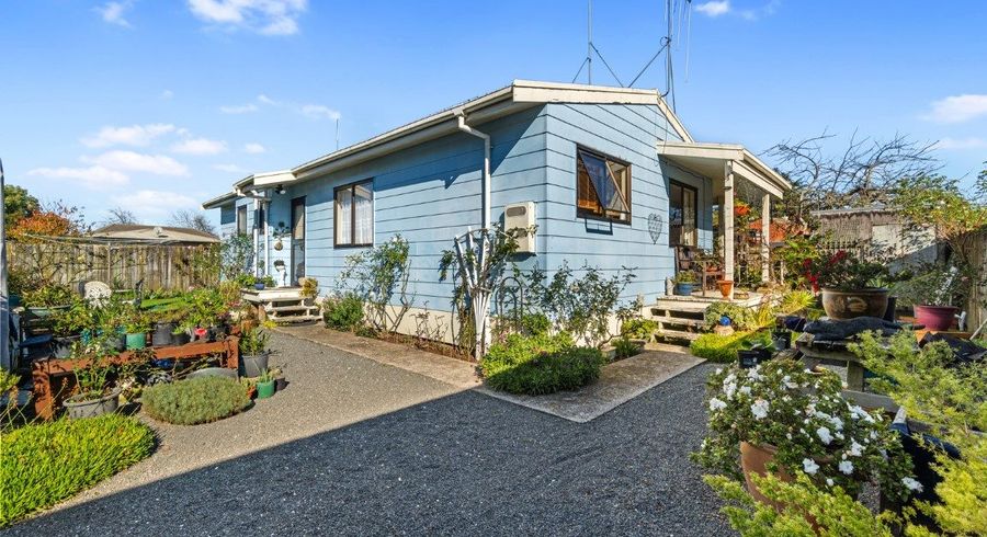  at 9B Paul Crescent, Fairfield, Hamilton, Waikato
